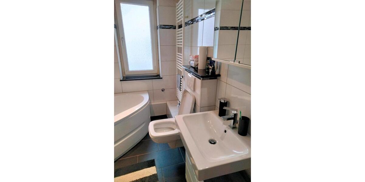 Erdgeschoßwohnung Wuppertal Gemarkung Barmen - 2 Zimmer, 67 m&sup2;, 480&euro; | Angebot:25647854