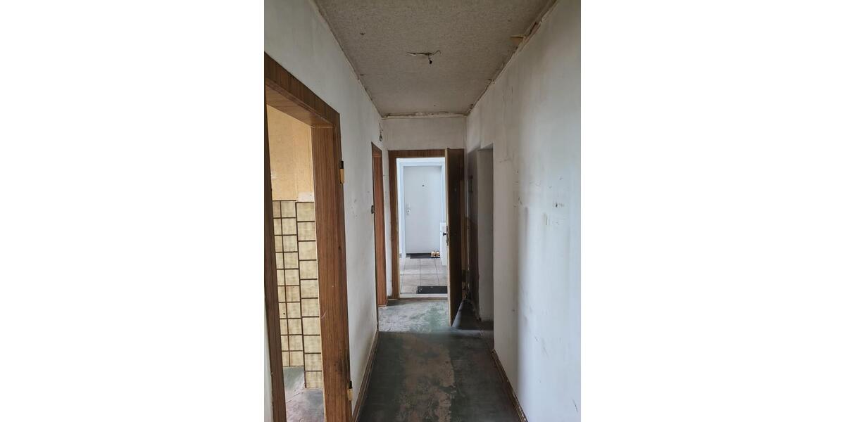 Hochparterre Wuppertal Gemarkung Langerfeld - 3 Zimmer, 76 m&sup2;, 179.000&euro; | Angebot:27534046