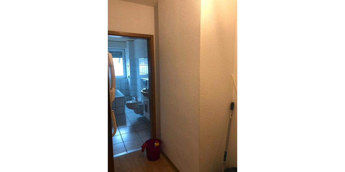 Etagenwohnung Duisburg Hochheide - 3 Zimmer, 75 m&sup2;, 900&euro; | Angebot:26039385