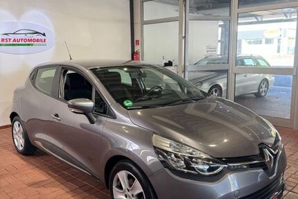 Renault Clio 98.000 km 6.990 &euro; Wülfrath 42489