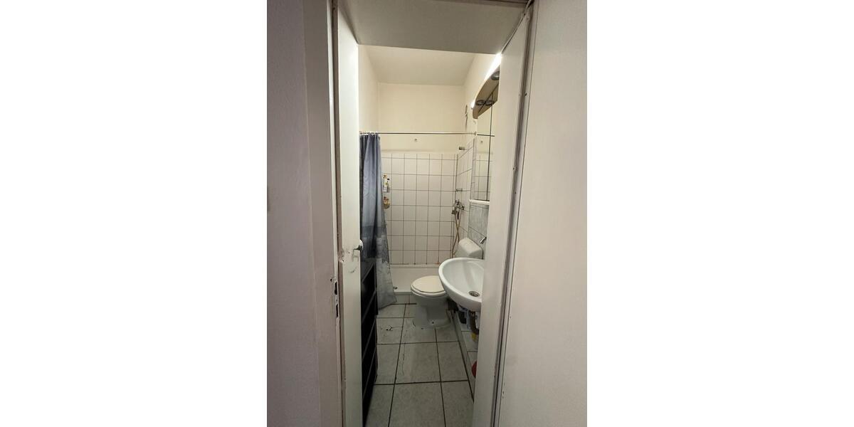 Erdgeschoßwohnung Solingen Höhscheid - 4 Zimmer, 92 m&sup2;, 850&euro; | Angebot:25967626