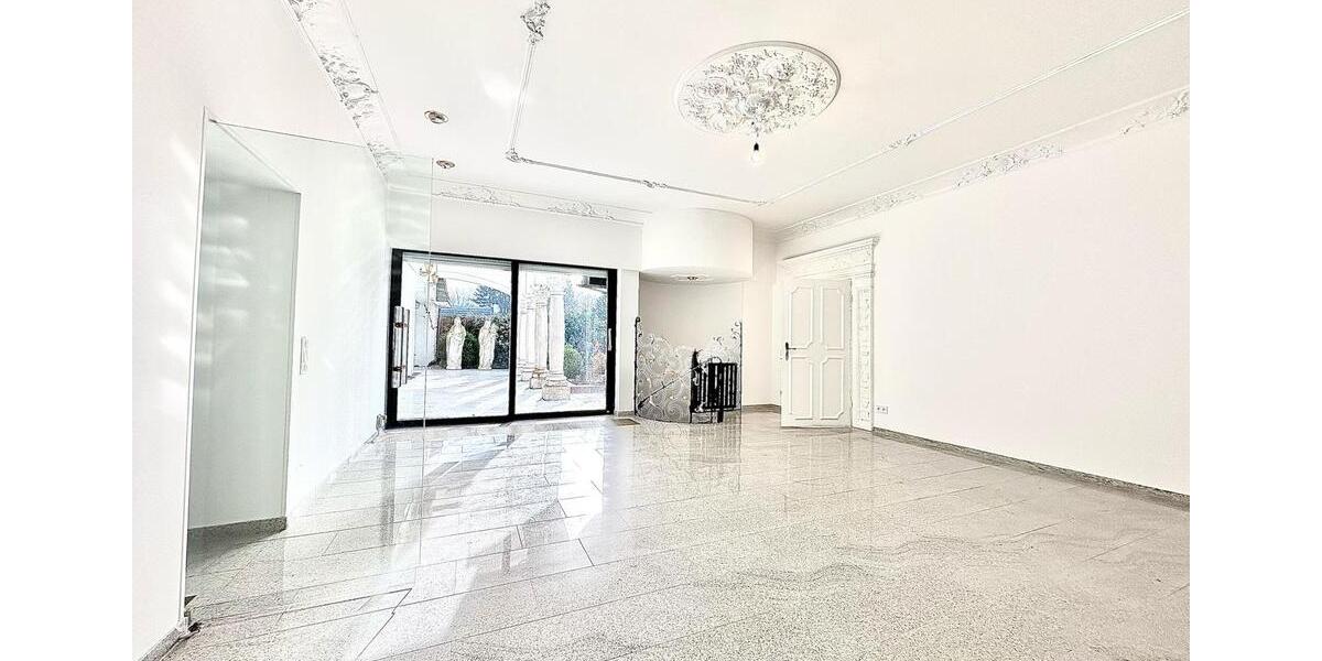 Erdgeschoßwohnung Wuppertal Gemarkung Barmen - 5 Zimmer, 280 m&sup2;, 3.300&euro; | Angebot:24854743