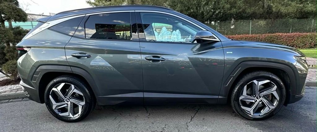 Hyundai TUCSON 57.020 km 26.500 &euro; Düsseldorf 40223