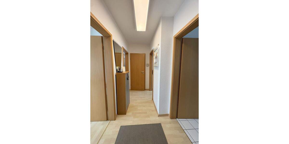 Etagenwohnung Bochum Stiepel - 2 Zimmer, 61 m&sup2;, 250.000&euro; | Angebot:25692712