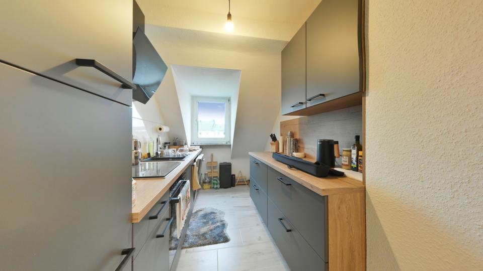 Dachgeschoßwohnung Duisburg Beeck - 2 Zimmer, 47 m&sup2;, 69.000&euro; | Angebot:26632706