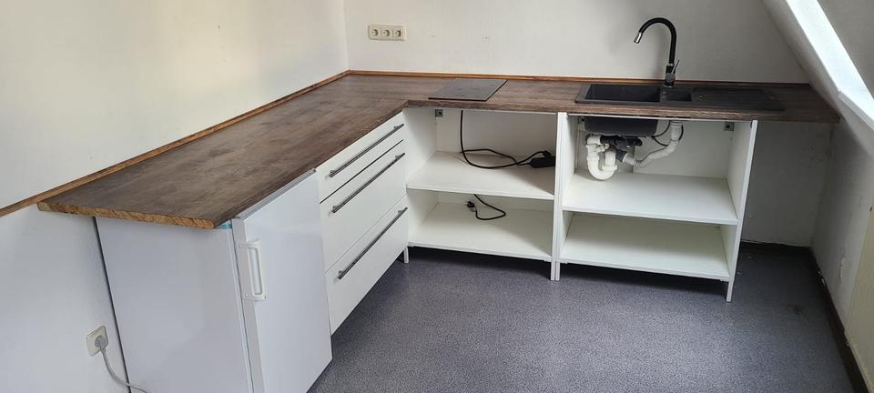 Dachgeschoßwohnung Wuppertal Brill - 1 Zimmer, 38 m&sup2;, 190&euro; | Angebot:25374902