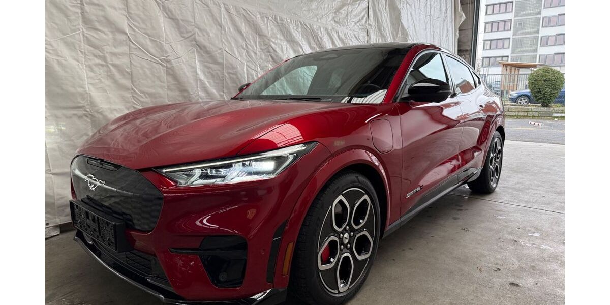 Ford Mustang Mach-E 26.000 km 37.000 &euro; Düsseldorf 40589