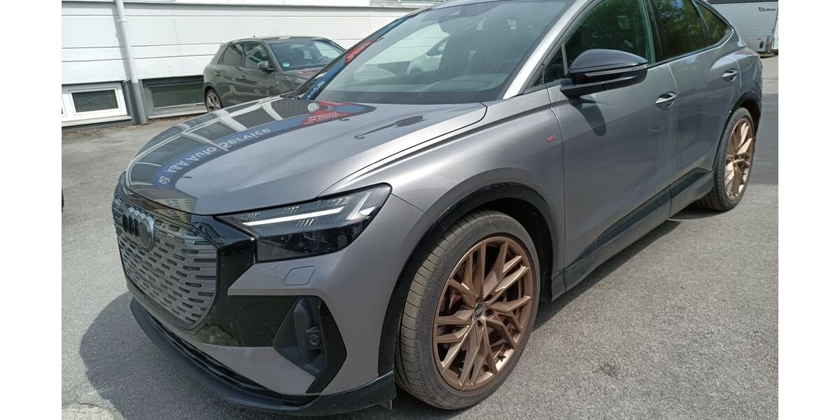 Audi Q4 e-tron 67.130 km 33.500 &euro; Wuppertal 42281