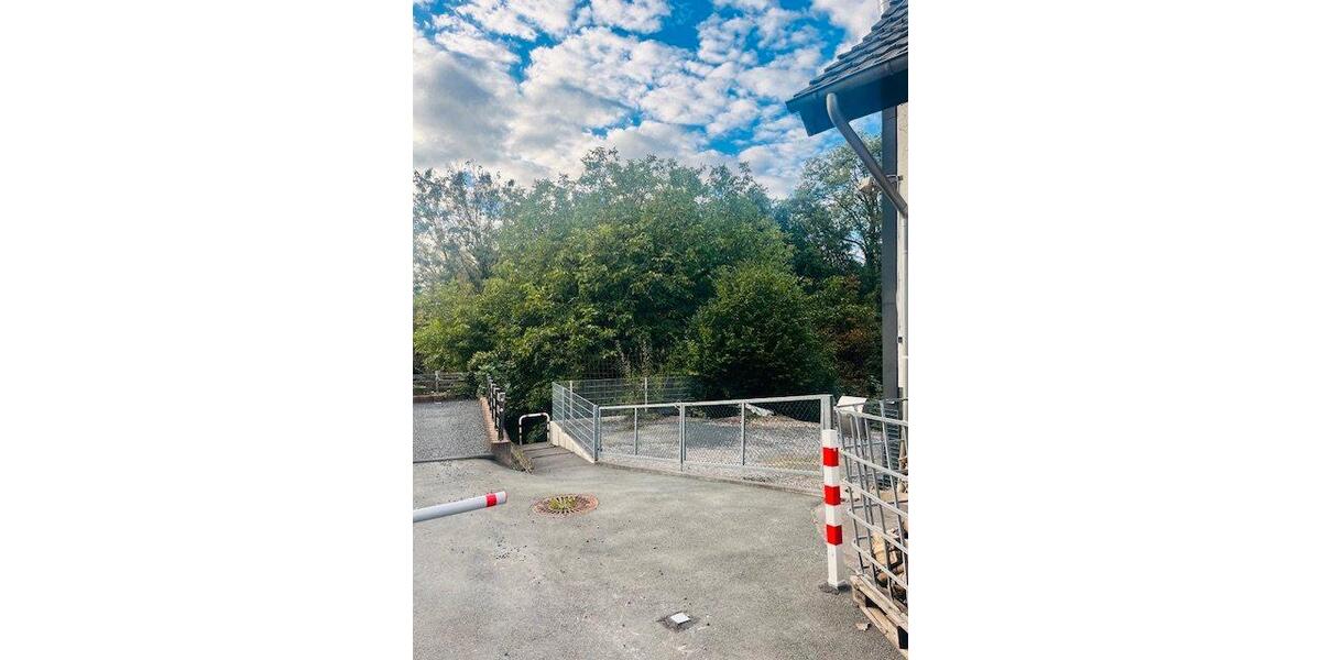 Etagenwohnung Solingen Höhscheid - 2.5 Zimmer, 63 m&sup2;, 600&euro; | Angebot:27556812