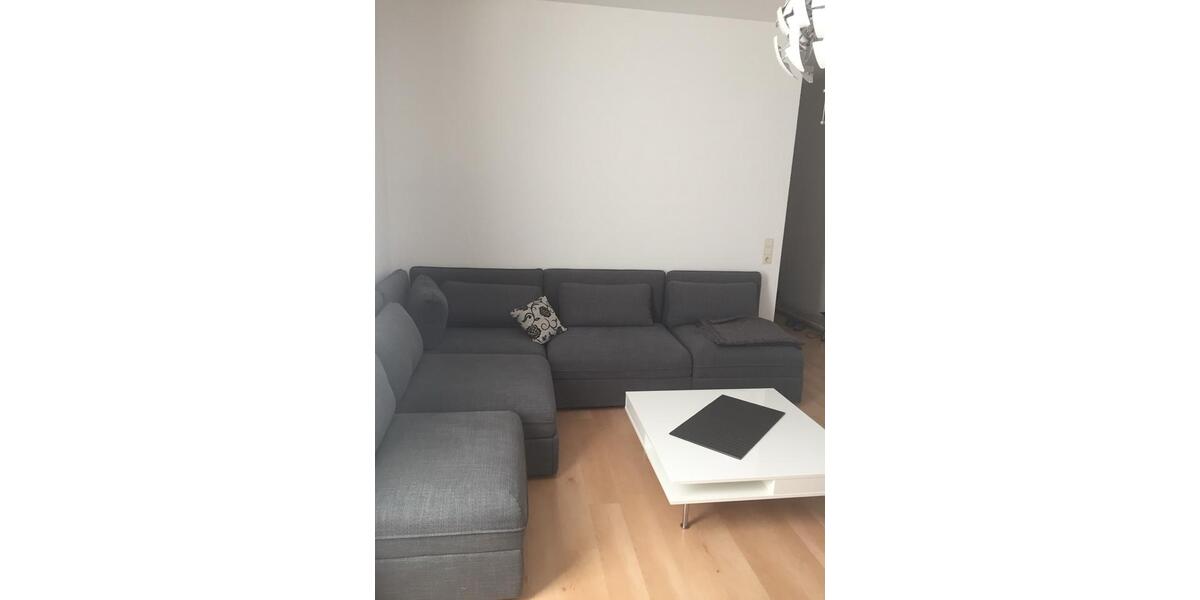 Etagenwohnung Düsseldorf Stadtbezirk 8 - 2 Zimmer, 48 m&sup2;, 1.200&euro; | Angebot:25935337