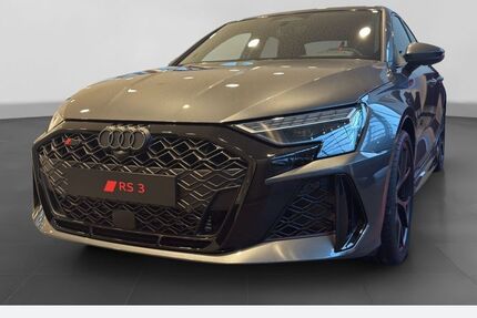 Audi RS3 2.050 km 76.990 &euro; Bochum 44809
