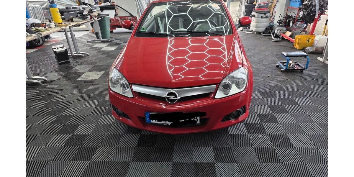 Opel Tigra 231.000 km 1.650 &euro; Wuppertal 42285