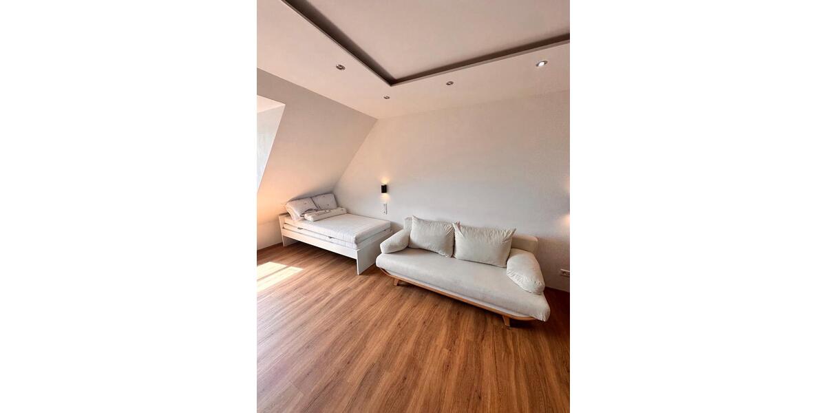 Etagenwohnung Düsseldorf Stadtbezirk 8 - 1 Zimmer, 20 m&sup2;, 650&euro; | Angebot:25825852