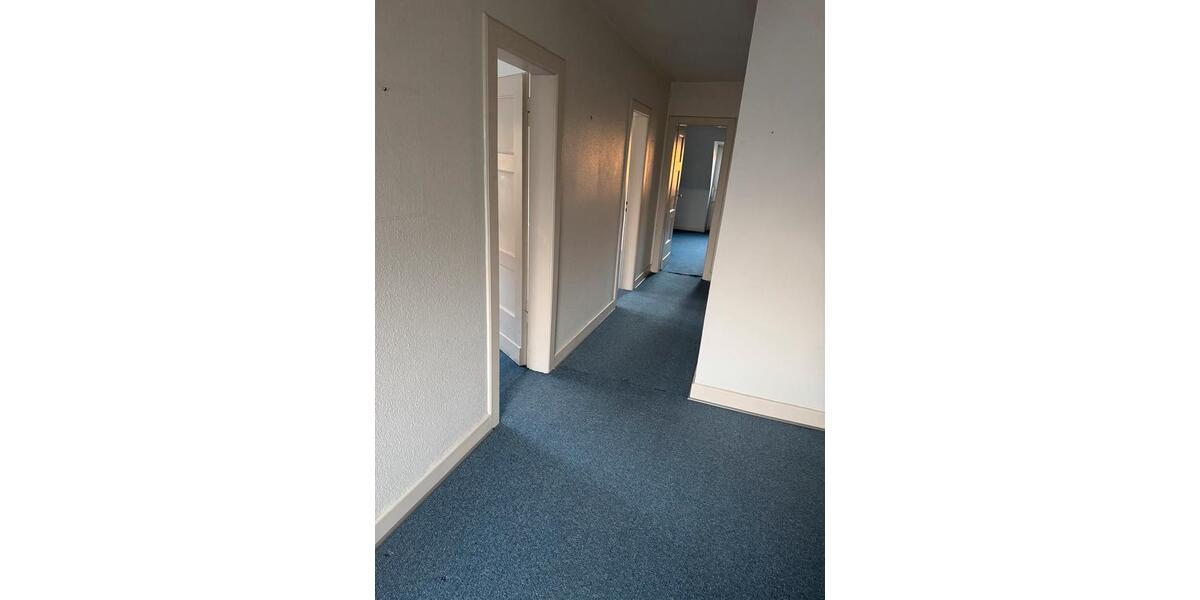 Dachgeschoßwohnung Gevelsberg - 2.5 Zimmer, 77 m&sup2;, 770&euro; | Angebot:25843790