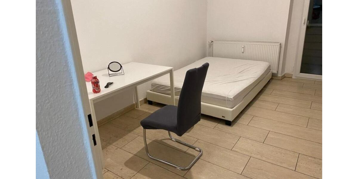 Etagenwohnung Duisburg Duisburg-Mitte - 2 Zimmer, 43 m&sup2;, 540&euro; | Angebot:25398248