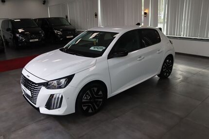 Peugeot 208 21.643 km 17.950 &euro; Essen 45329