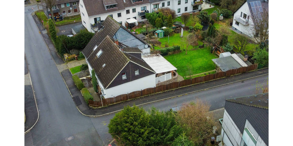 Einfamilienhaus Witten Rüdinghausen - 7 Zimmer, 142 m&sup2;, 349.000&euro; | Angebot:25665727