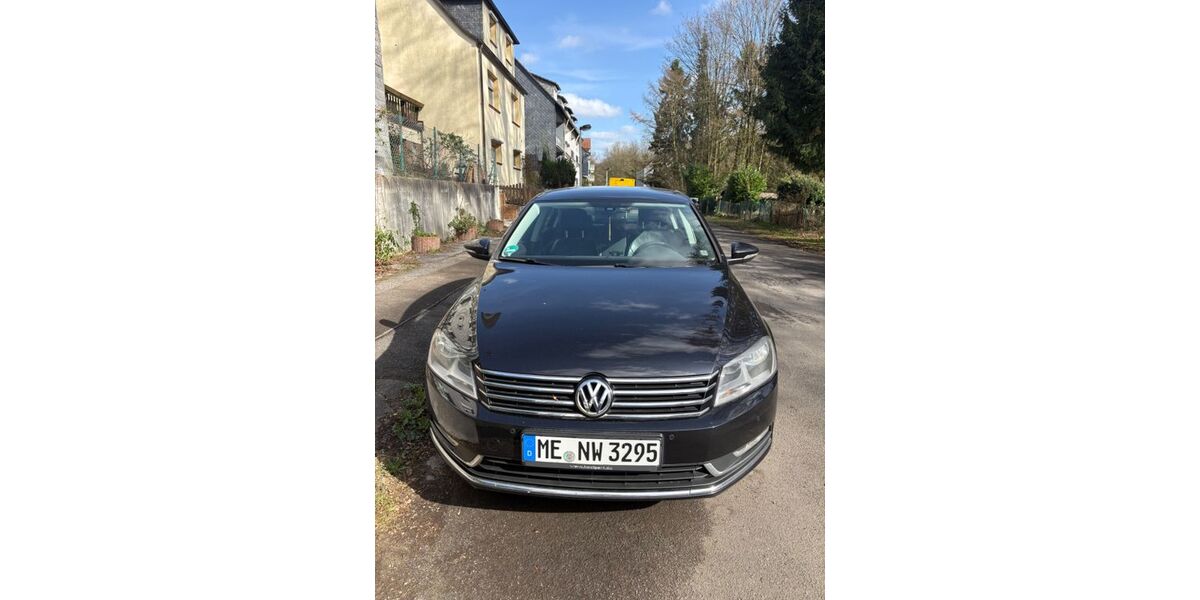 VW Passat 117.000 km 10.000 &euro; Solingen 42655