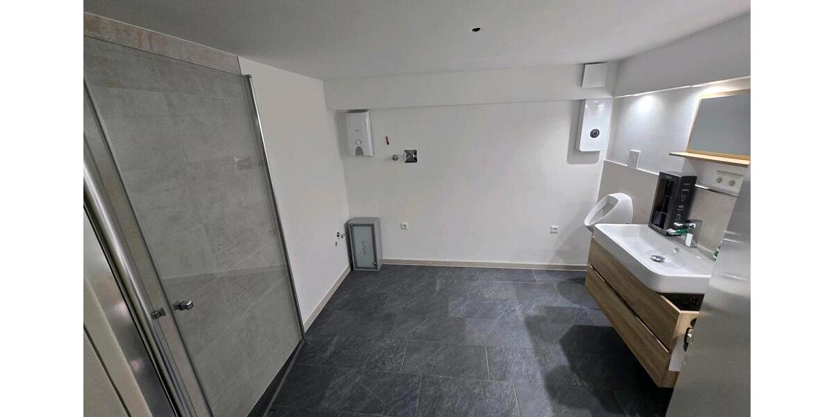 Gewerbeobjekt Monheim am Rhein - 200&euro; | Angebot:25806729