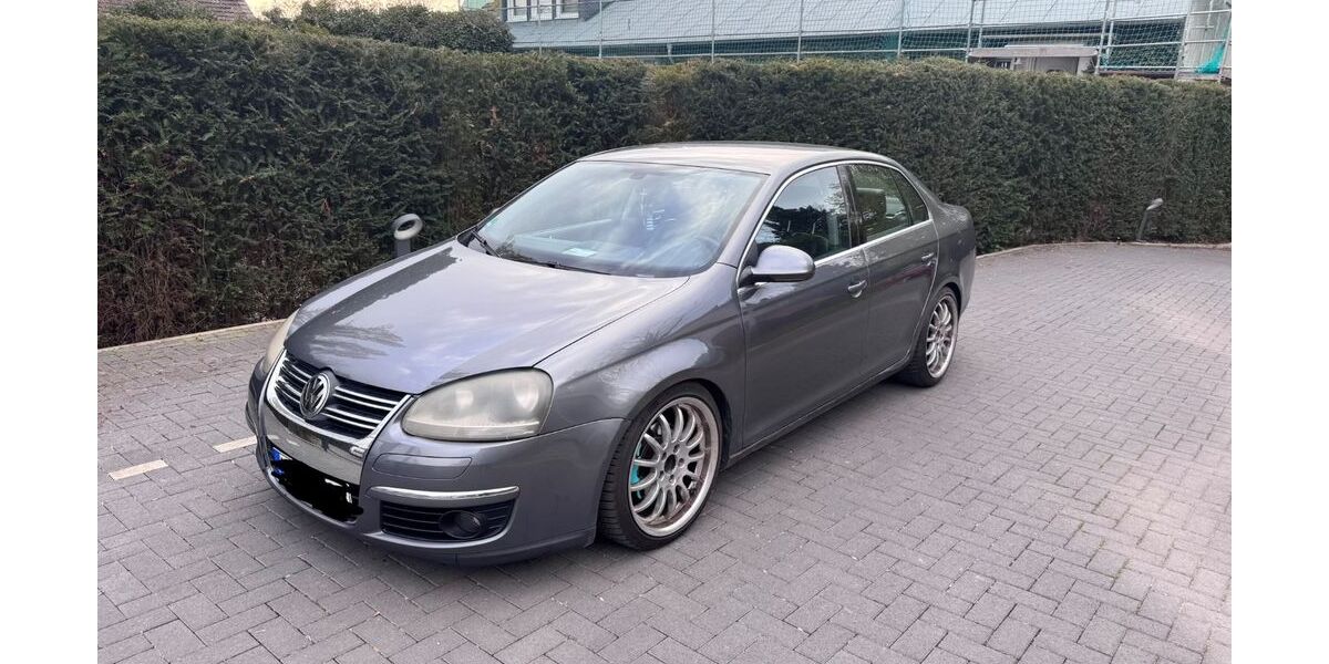 VW Jetta 300.000 km 2.100 &euro; hagen 58097