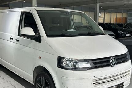 VW T5 Transporter 200.000 km 7.999 &euro; Essen 45139