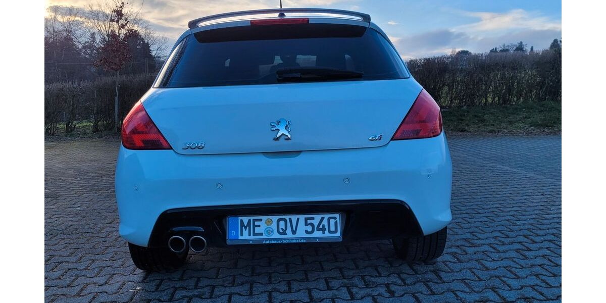 Peugeot 308 96.000 km 6.700 &euro; Velbert 42551