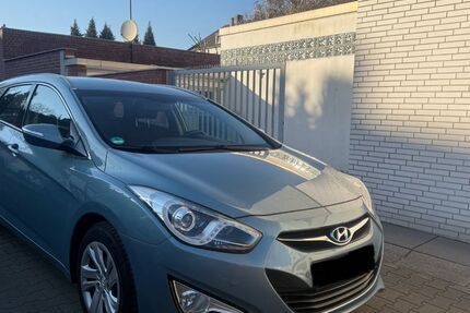 Hyundai i40 99.500 km 7.300 &euro; Essen 45143
