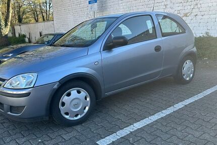 Opel Corsa 104.500 km 1.800 &euro; Essen 45356
