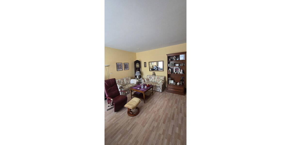 Etagenwohnung Düsseldorf Derendorf - 2 Zimmer, 56 m&sup2;, 349.000&euro; | Angebot:26373468