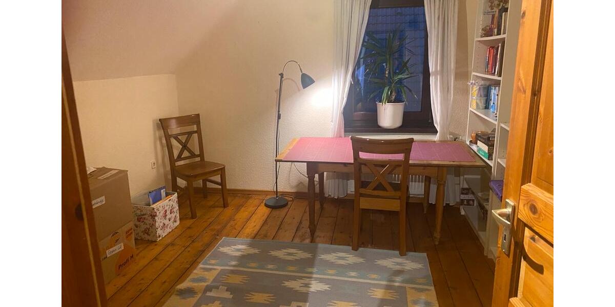 Einfamilienhaus Solingen Wald - 9 Zimmer, 160 m&sup2;, 560.000&euro; | Angebot:25831755