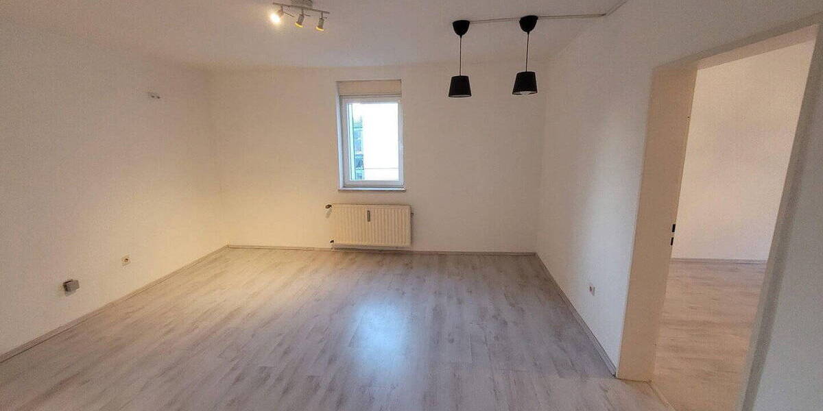 Etagenwohnung Bochum Hofstede - 3 Zimmer, 88 m&sup2;, 765&euro; | Angebot:25970738