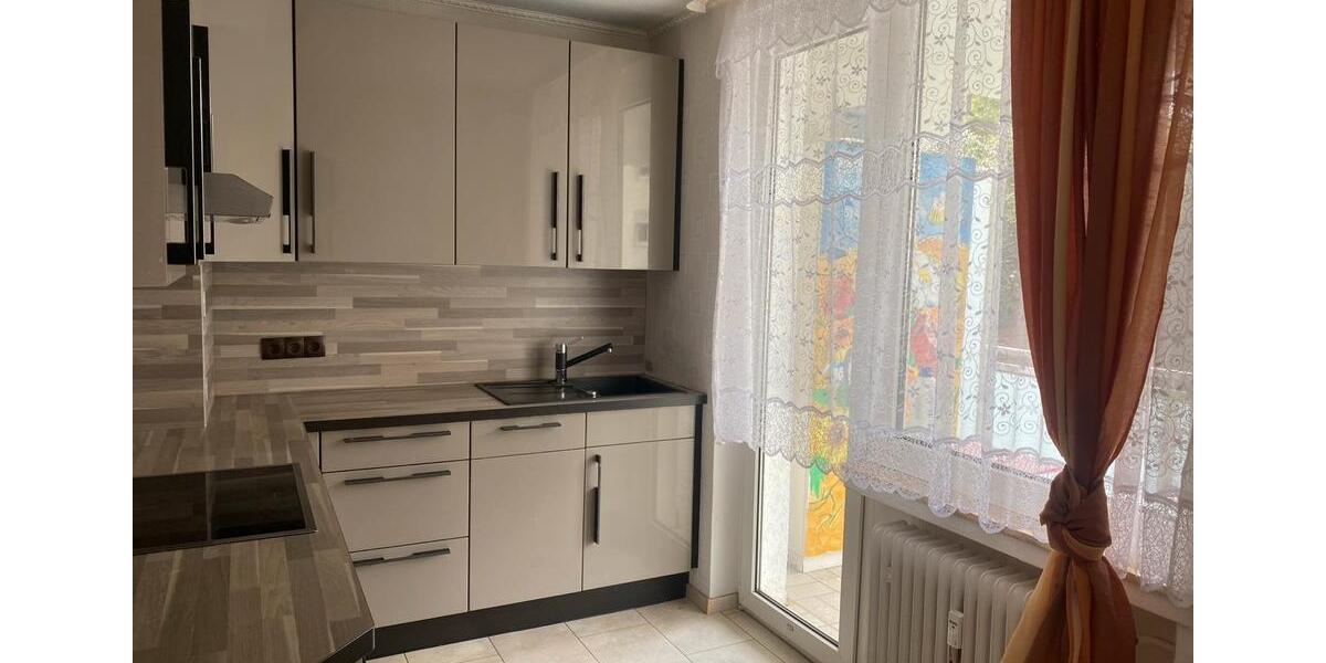 Etagenwohnung Wuppertal Arrenberg - 3 Zimmer, 100 m&sup2;, 230.000&euro; | Angebot:26779096