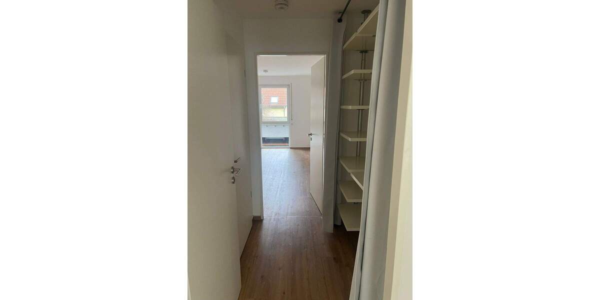 Etagenwohnung Düsseldorf Flingern Süd - 4 Zimmer, 100 m&sup2;, 1.500&euro; | Angebot:25740531