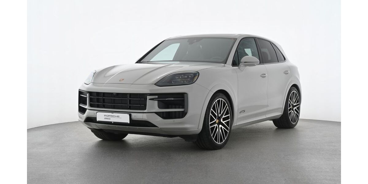 Porsche Cayenne 10.015 km 128.450 &euro; Essen 45143