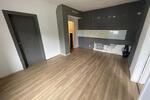 Etagenwohnung Remscheid - 7 Zimmer, 150 m&sup2;, 1.400&euro; | Angebot:25590552