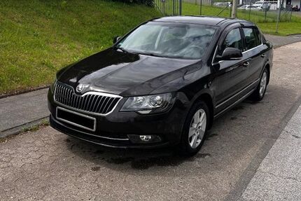 Skoda Superb 227.000 km 7.200 &euro; Burscheid 51399
