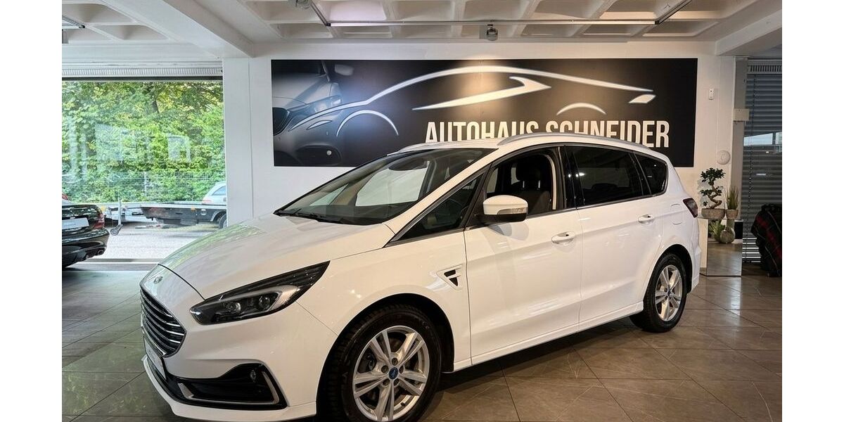 Ford S-Max 160.382 km 17.800 &euro; Ratingen 40880
