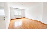 Helle 3,5-Zimmer-Wohnung mit Garage, Kellerraum und Dachboden-Stauraum - Erdgeschoßwohnung Essen Stadtbezirk III | Angebot:27200883
