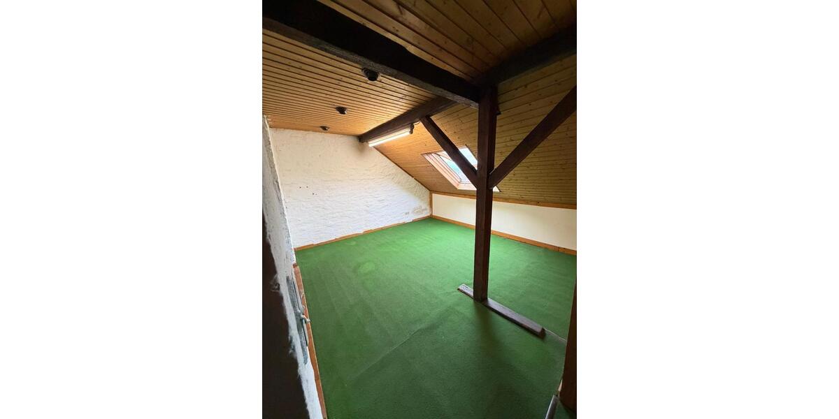 Etagenwohnung Duisburg Duisburg-Mitte - 2 Zimmer, 35 m&sup2;, 280&euro; | Angebot:26041011