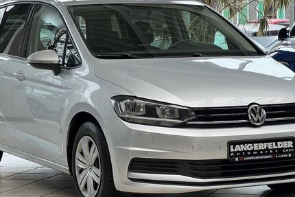 VW Touran 125.841 km 14.999 &euro; Wuppertal 42389