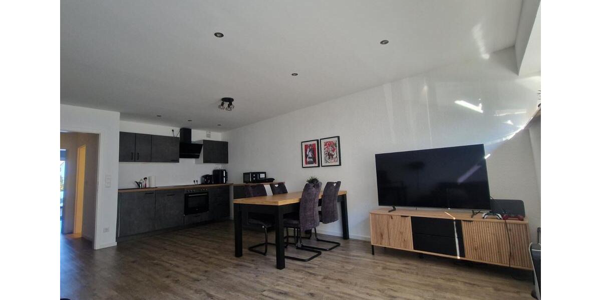 Etagenwohnung Langenfeld (Rheinland) - 2 Zimmer, 67 m&sup2;, 930&euro; | Angebot:25842757