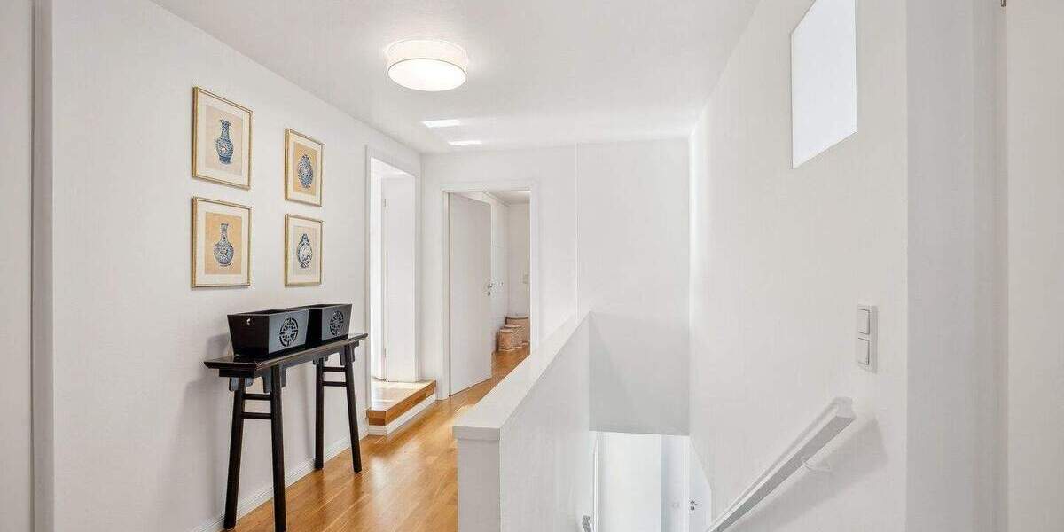 Einfamilienhaus Düsseldorf Stockum - 6 Zimmer, 233 m&sup2;, 1.995.000&euro; | Angebot:25683615