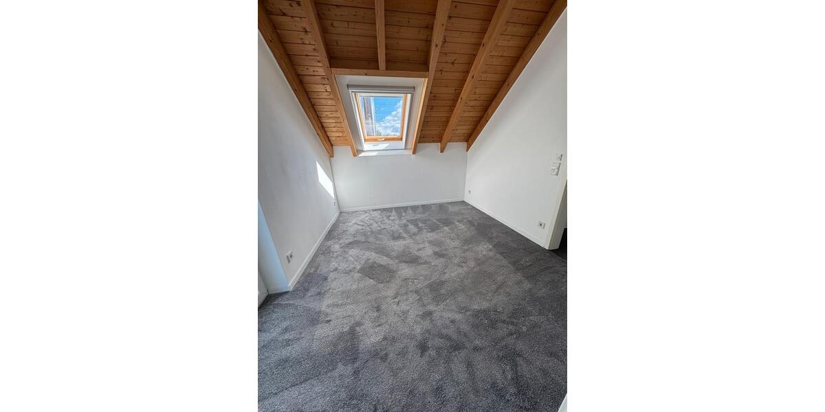 Dachgeschoßwohnung Gladbeck Brauck - 2 Zimmer, 65 m&sup2;, 735&euro; | Angebot:25944969