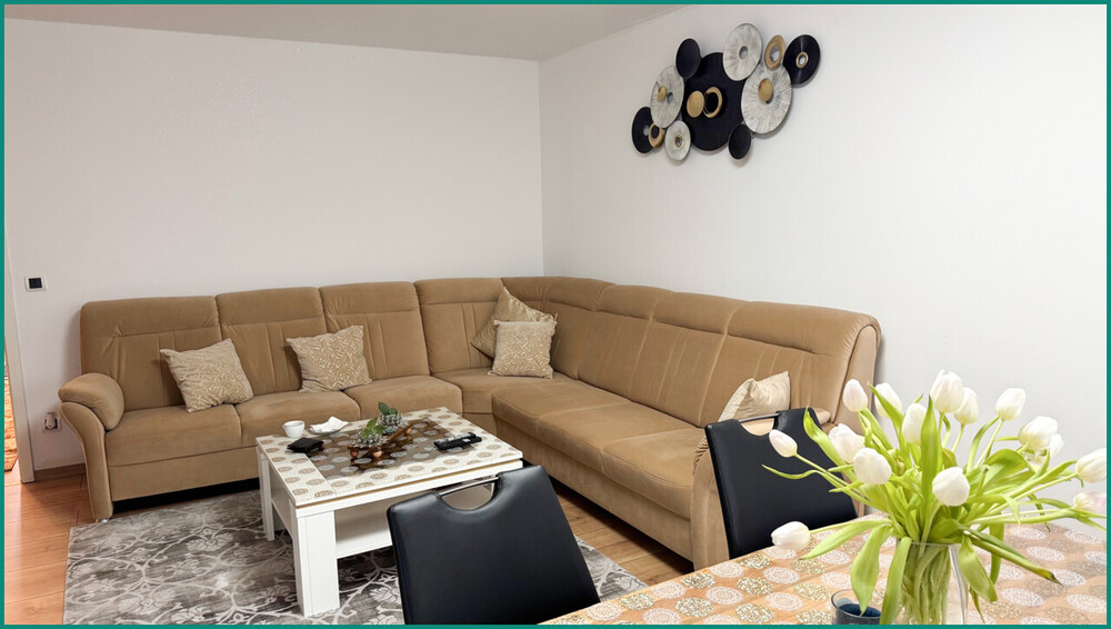 PROVISIONSFREI ! SEHR GUT GESCHNITTENE 3-ZIMMER-WOHNUNG MIT GARAGE IM STADTZENTRUM VON RADEVORMWALD - Etagenwohnung Radevormwald Innenstadt | Angebot:25542525