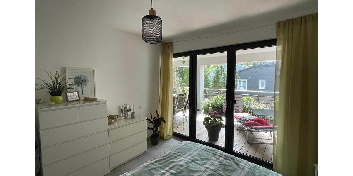 Etagenwohnung Remscheid Remscheid-Süd - 2 Zimmer, 72 m&sup2;, 870&euro; | Angebot:27544597
