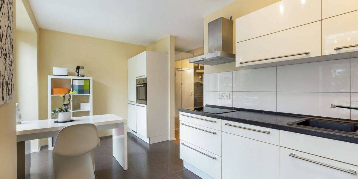 Etagenwohnung Düsseldorf Düsseltal - 2 Zimmer, 106 m&sup2;, 680.000&euro; | Angebot:25686884