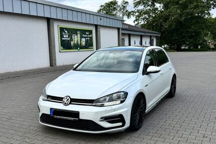 VW Golf 102.000 km 17.500 &euro; Oberhausen 46119