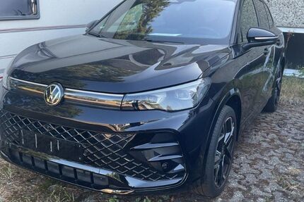 VW Tiguan 32.444 km 43.950 &euro; Hilden 40721