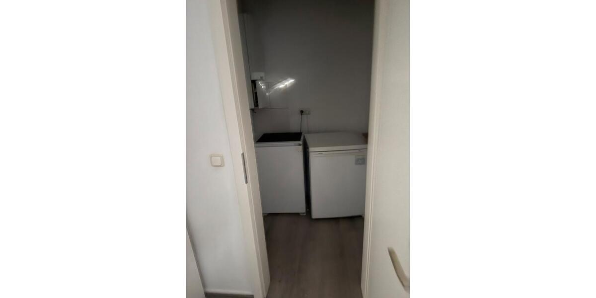 Erdgeschoßwohnung Gelsenkirchen - 2 Zimmer, 35 m&sup2;, 1.450&euro; | Angebot:27540776
