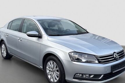 VW Passat 75.000 km 10.999 &euro; Mülheim a.d. Ruhr 45476